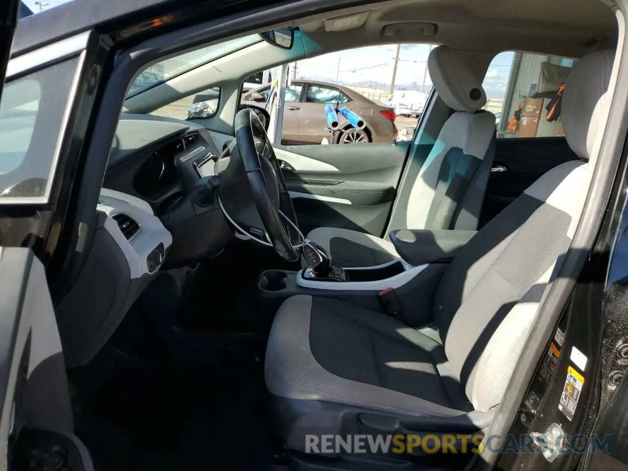 7 Photograph of a damaged car 1G1FY6S04L4116634 CHEVROLET BOLT 2020