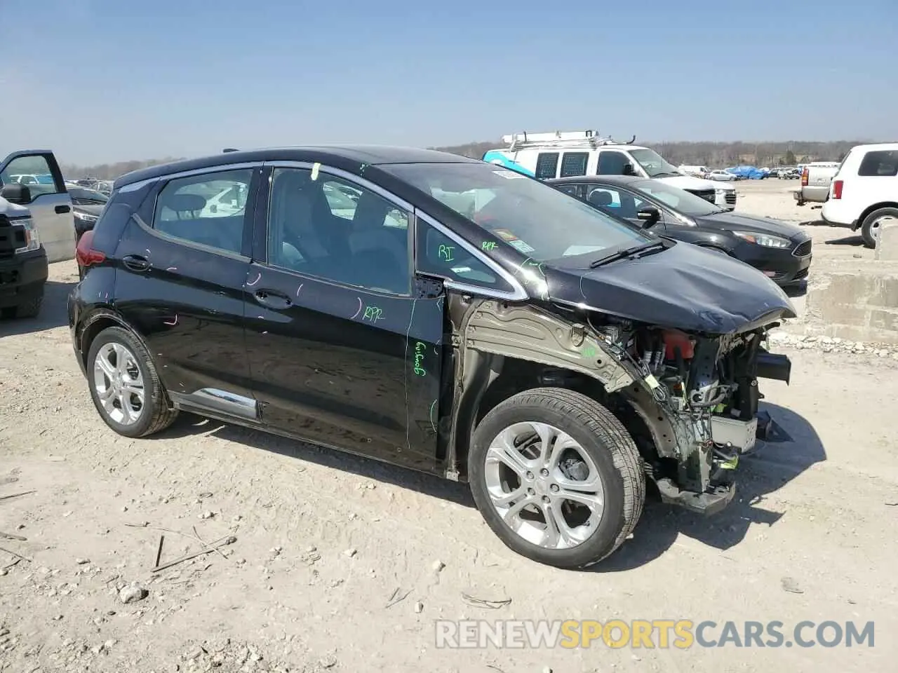 4 Photograph of a damaged car 1G1FY6S06L4112438 CHEVROLET BOLT 2020
