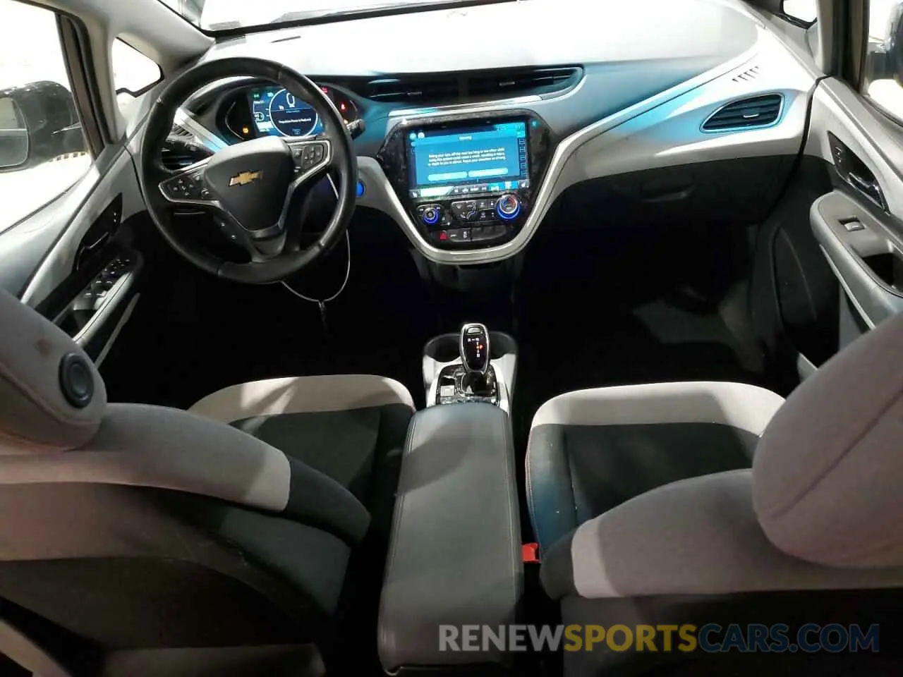 8 Photograph of a damaged car 1G1FY6S07L4117762 CHEVROLET BOLT 2020