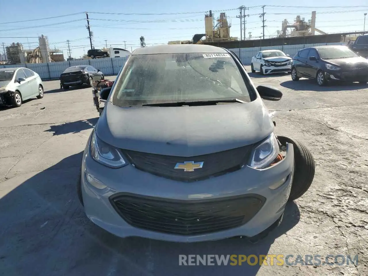 5 Photograph of a damaged car 1G1FY6S08L4146400 CHEVROLET BOLT 2020