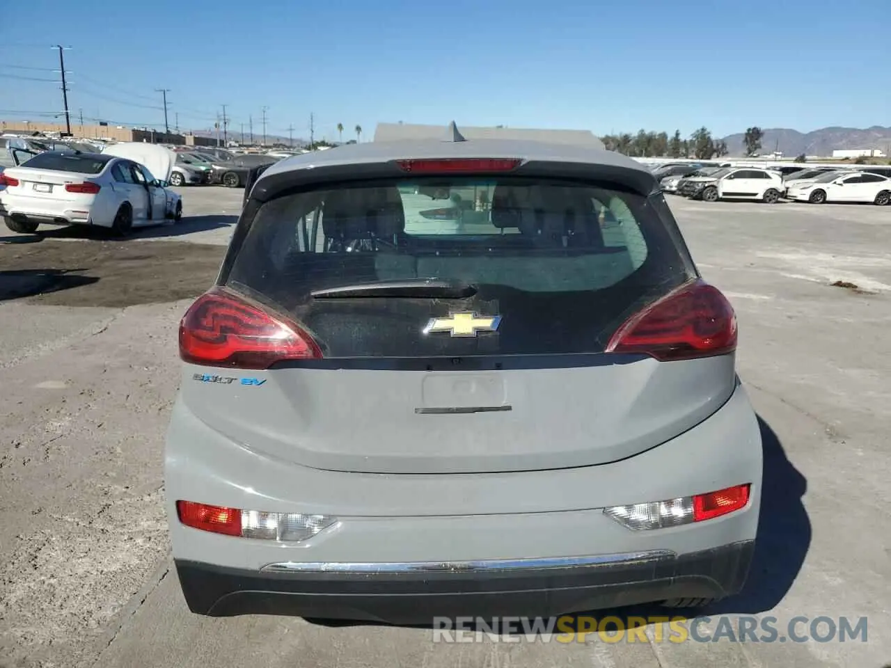 6 Photograph of a damaged car 1G1FY6S08L4146400 CHEVROLET BOLT 2020