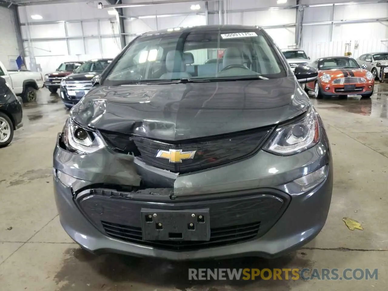 5 Photograph of a damaged car 1G1FY6S09L4124020 CHEVROLET BOLT 2020