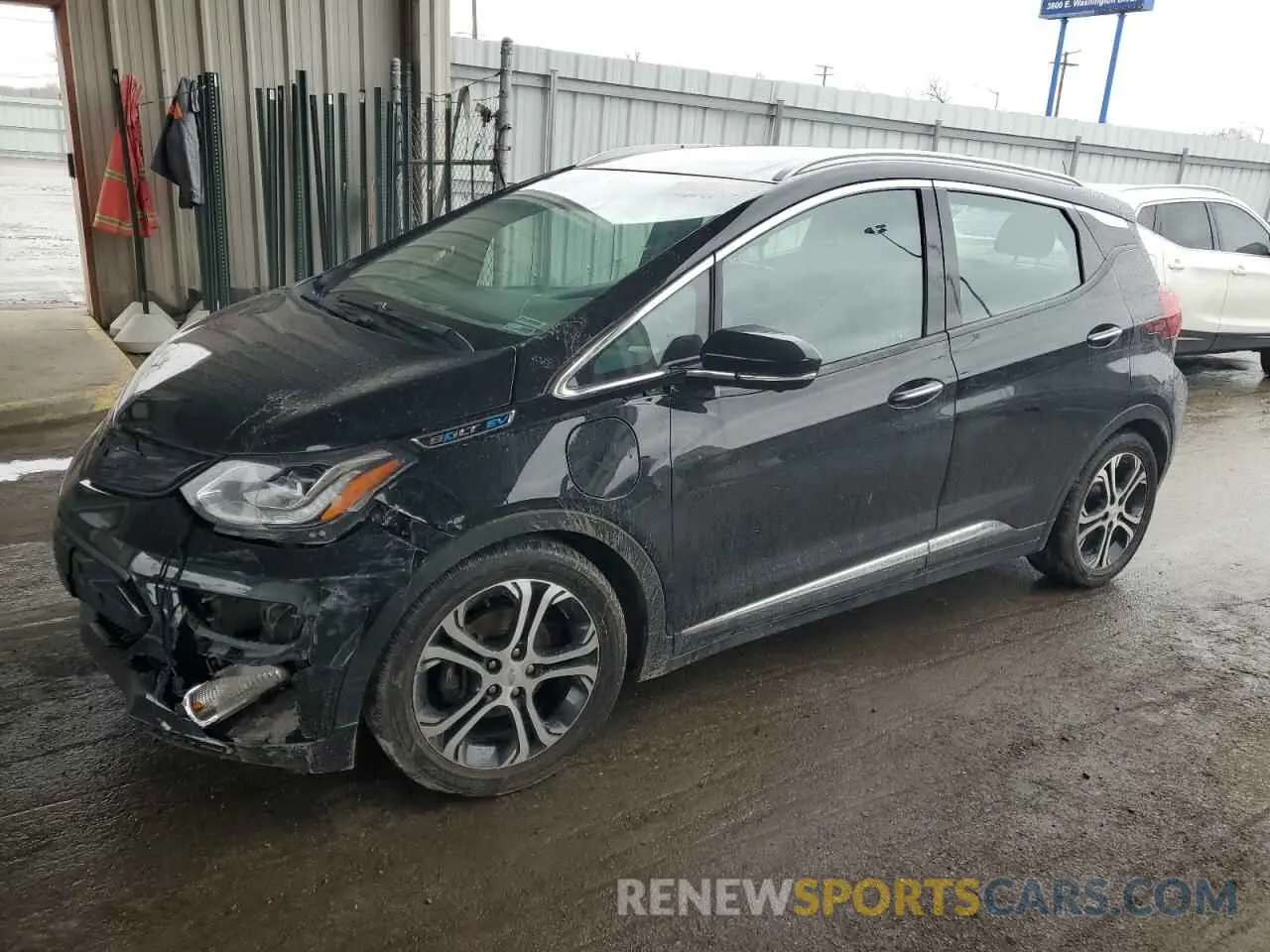 1 Photograph of a damaged car 1G1FZ6S02L4116810 CHEVROLET BOLT 2020