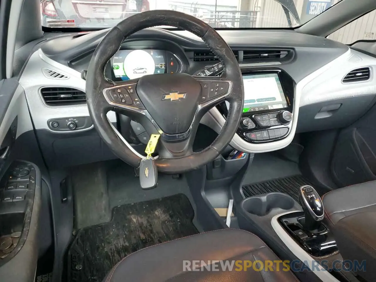 8 Photograph of a damaged car 1G1FZ6S02L4116810 CHEVROLET BOLT 2020