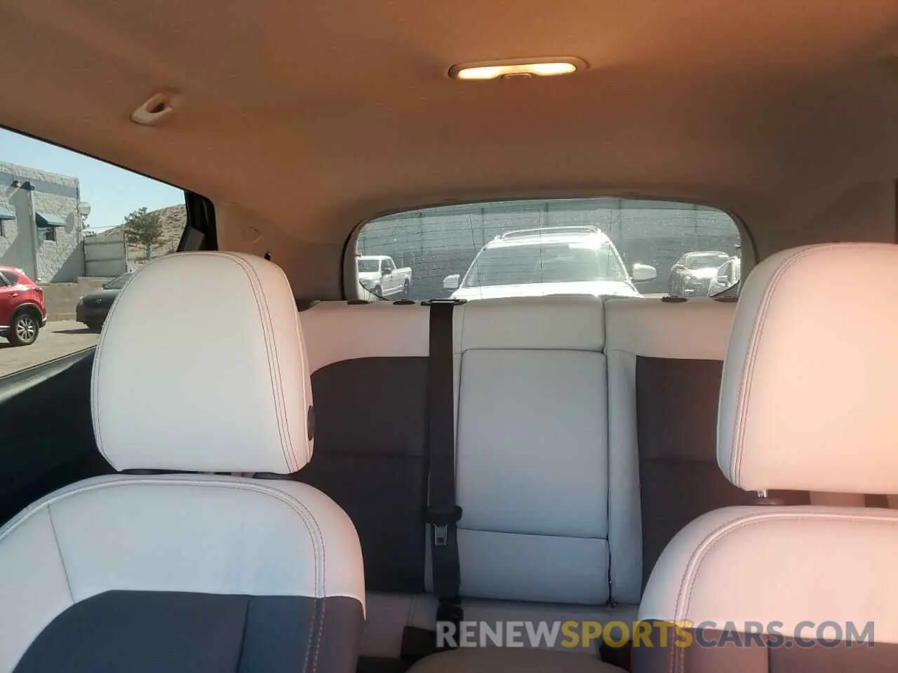 10 Photograph of a damaged car 1G1FZ6S02L4131727 CHEVROLET BOLT 2020