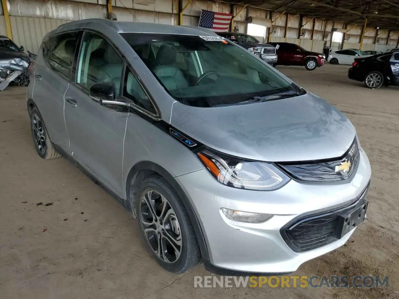4 Photograph of a damaged car 1G1FZ6S02L4147779 CHEVROLET BOLT 2020