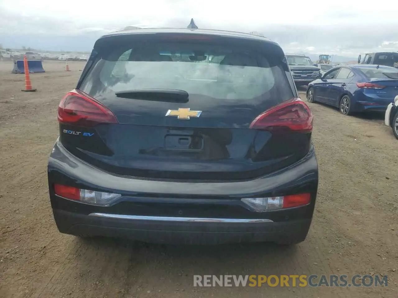 6 Photograph of a damaged car 1G1FZ6S03L4121787 CHEVROLET BOLT 2020