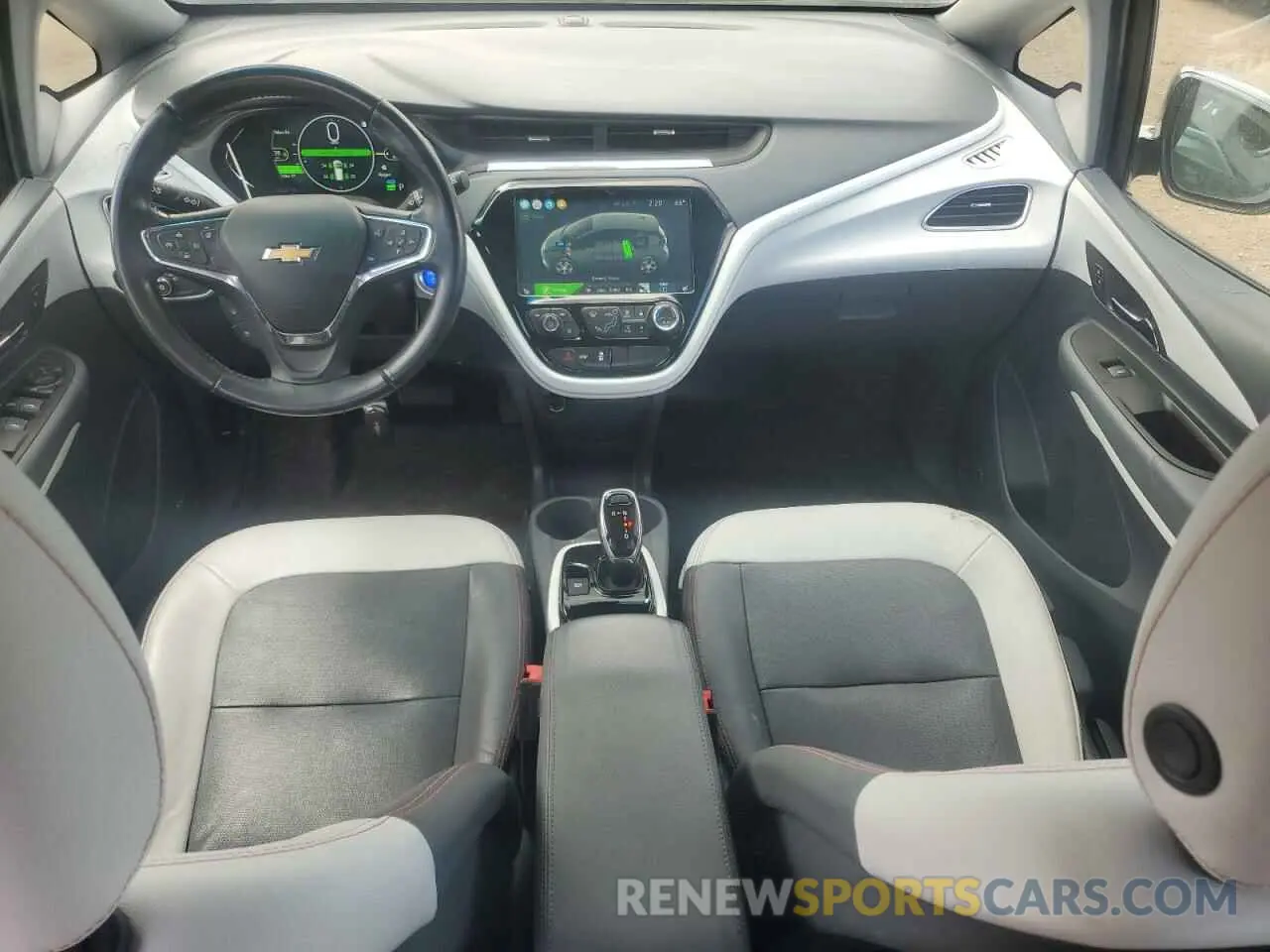 8 Photograph of a damaged car 1G1FZ6S03L4121787 CHEVROLET BOLT 2020