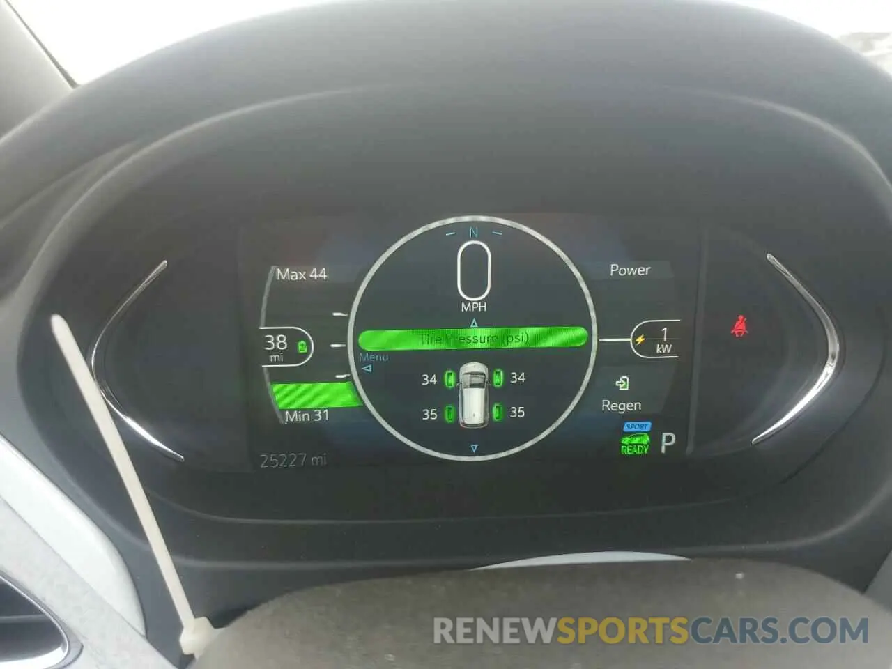 9 Photograph of a damaged car 1G1FZ6S03L4121787 CHEVROLET BOLT 2020