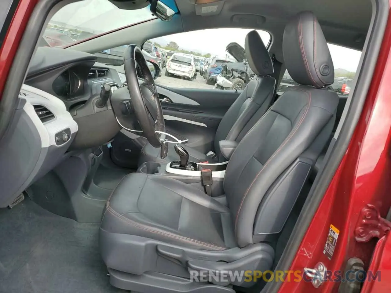 7 Photograph of a damaged car 1G1FZ6S07L4136681 CHEVROLET BOLT 2020