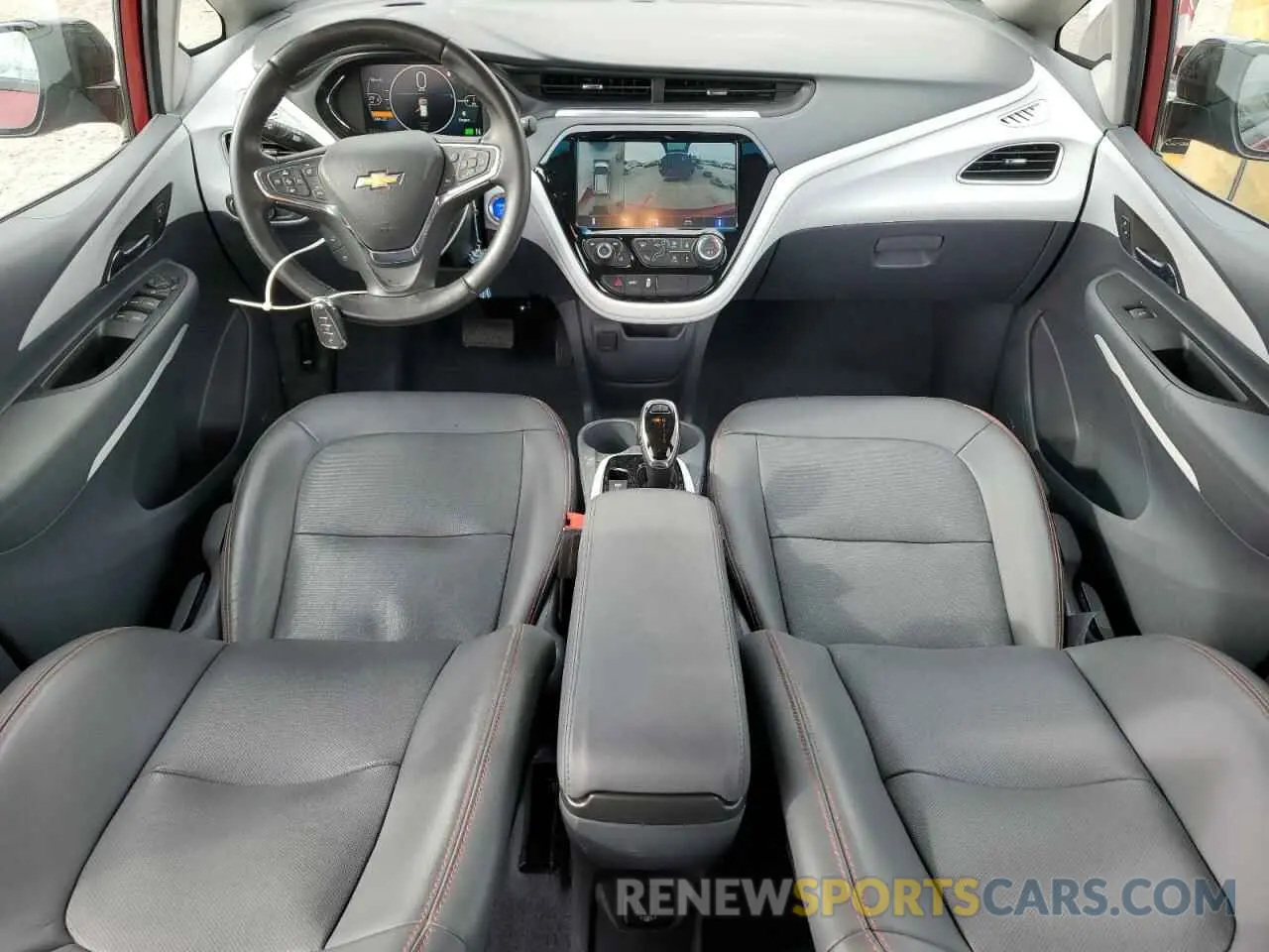 8 Photograph of a damaged car 1G1FZ6S07L4136681 CHEVROLET BOLT 2020