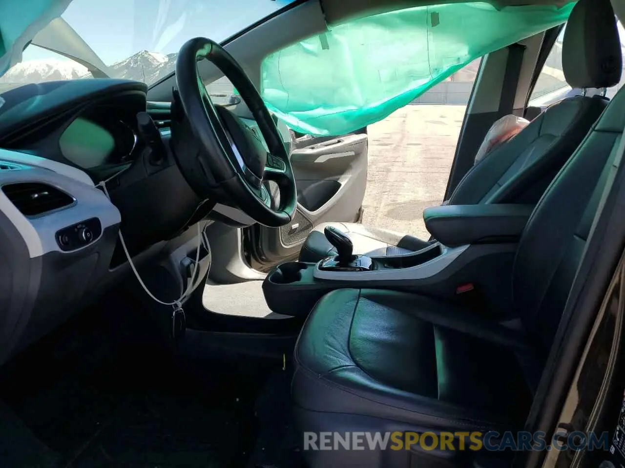 7 Photograph of a damaged car 1G1FZ6S09L4146015 CHEVROLET BOLT 2020