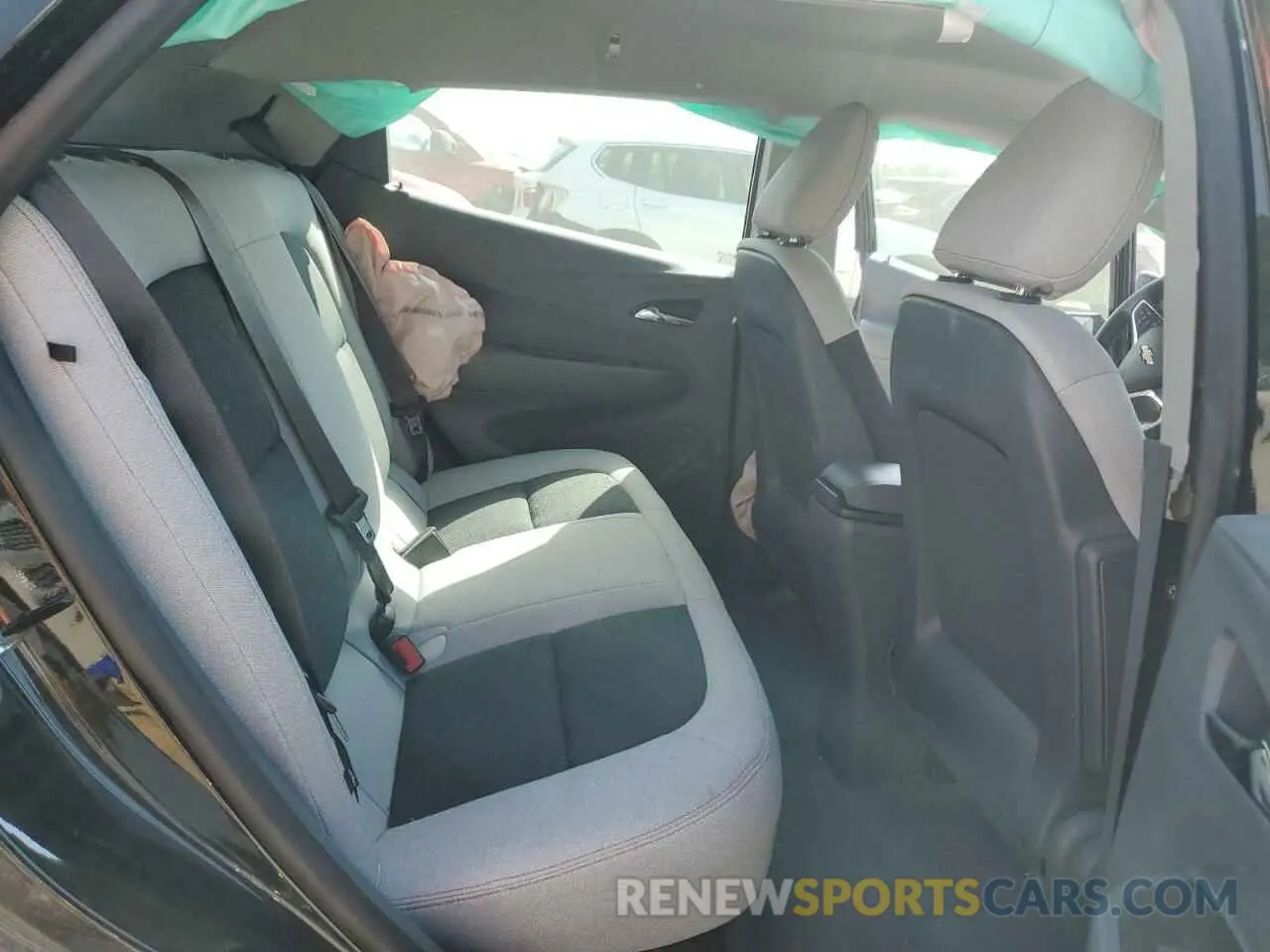 11 Photograph of a damaged car 1G1FY6S06M4110884 CHEVROLET BOLT 2021