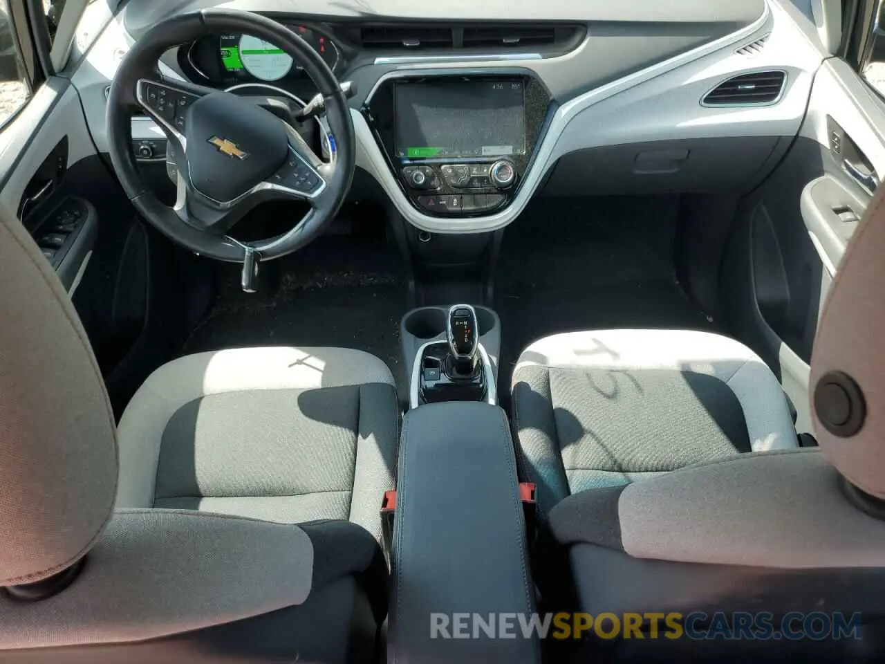 8 Photograph of a damaged car 1G1FY6S06M4110884 CHEVROLET BOLT 2021