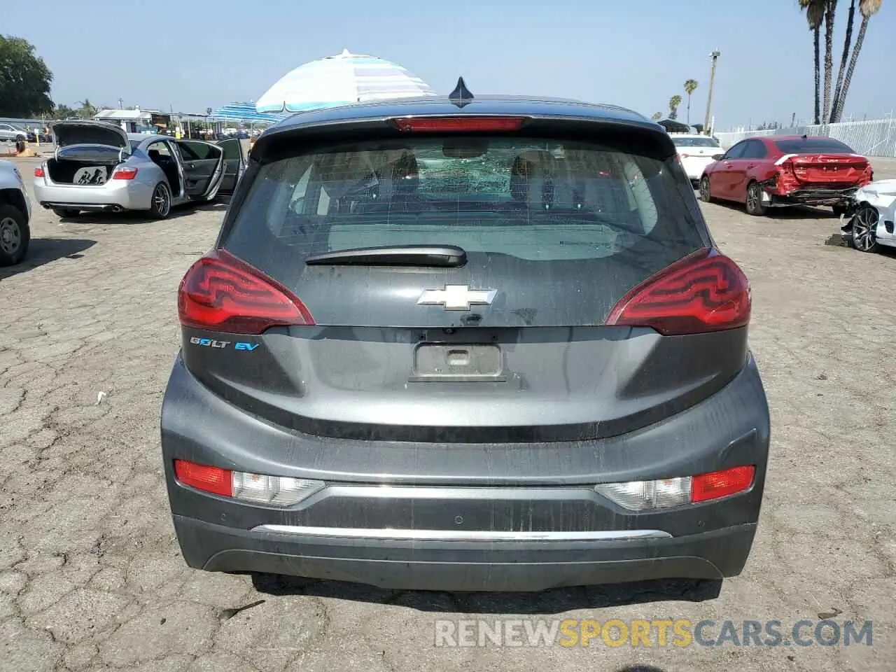 6 Photograph of a damaged car 1G1FY6S07M4108853 CHEVROLET BOLT 2021