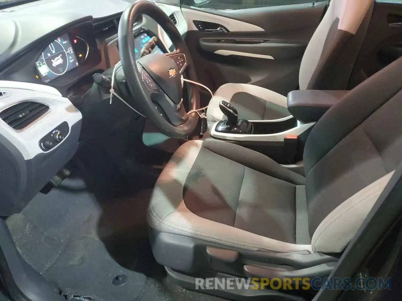 7 Photograph of a damaged car 1G1FY6S08M4101944 CHEVROLET BOLT 2021
