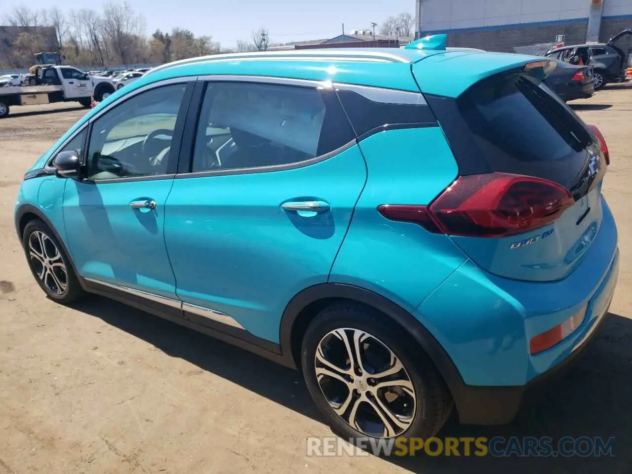 2 Photograph of a damaged car 1G1FZ6S01M4102835 CHEVROLET BOLT 2021
