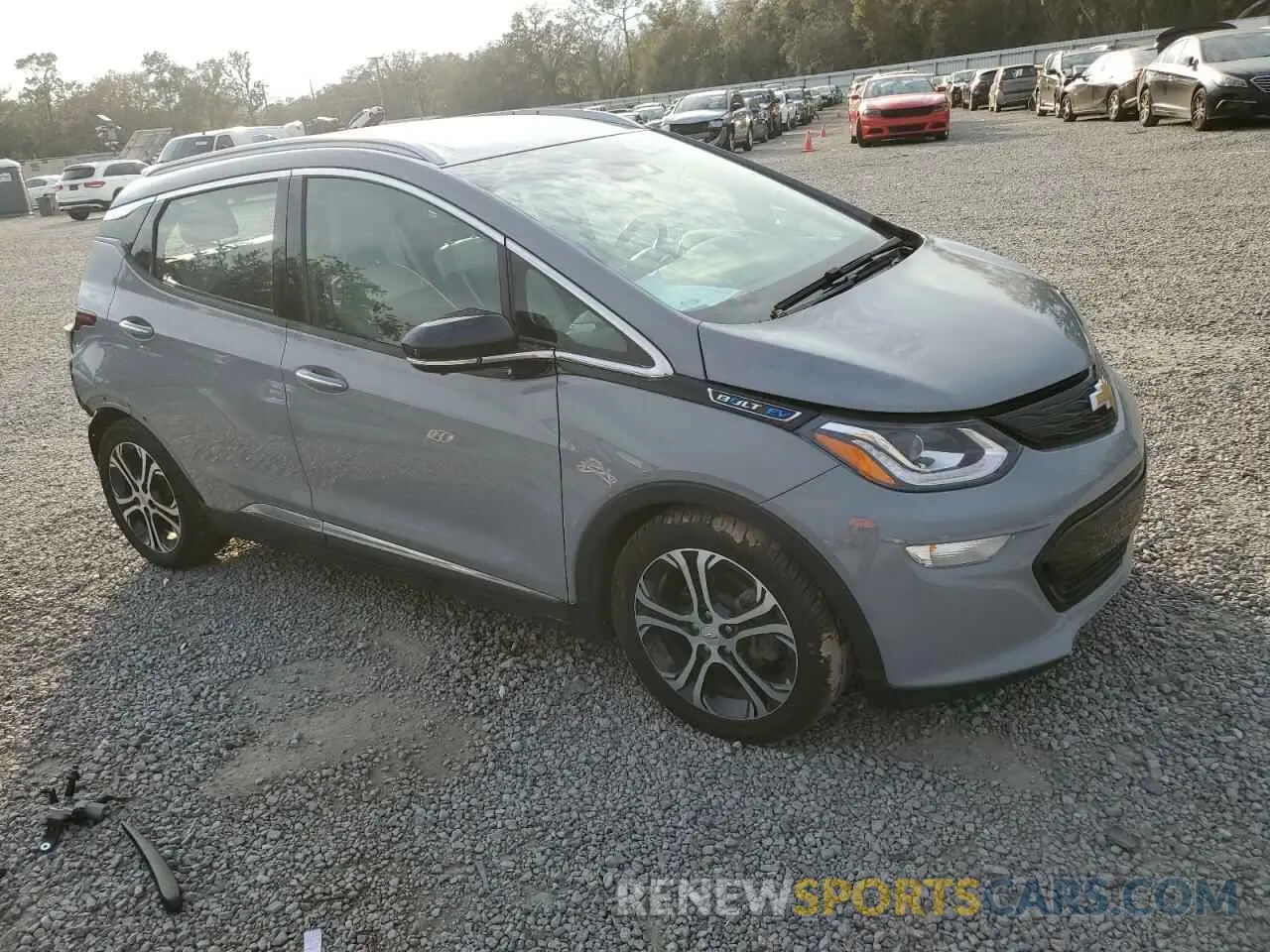 4 Photograph of a damaged car 1G1FZ6S04M4113134 CHEVROLET BOLT 2021