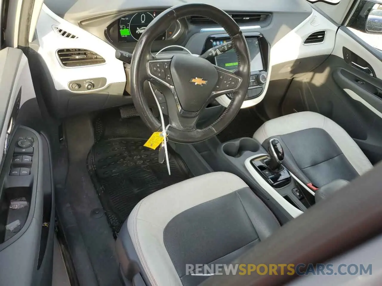 8 Photograph of a damaged car 1G1FZ6S04M4113134 CHEVROLET BOLT 2021