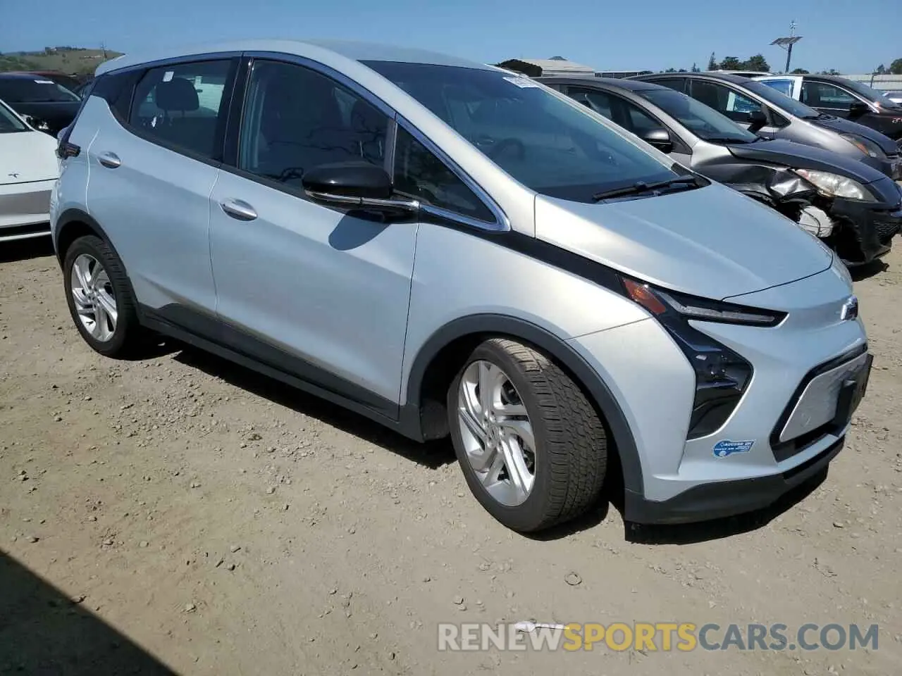 4 Photograph of a damaged car 1G1FW6S00N4100861 CHEVROLET BOLT 2022