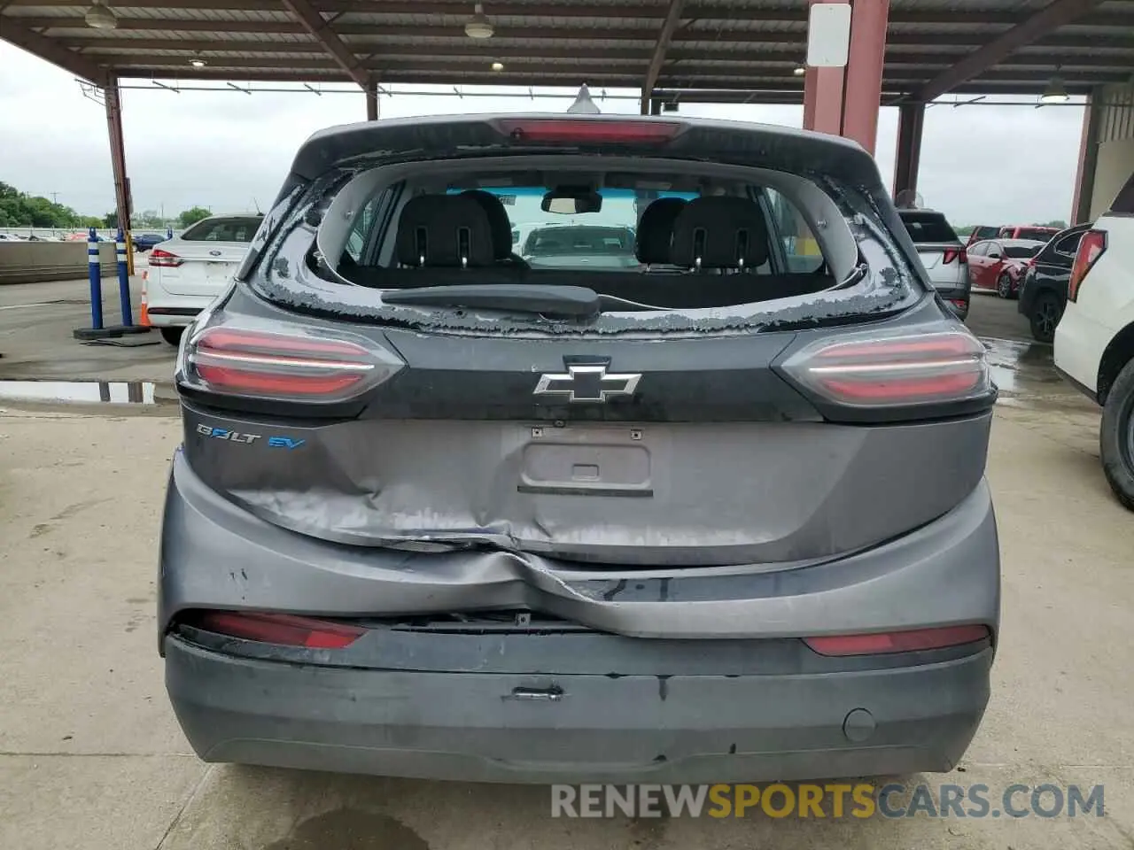 6 Photograph of a damaged car 1G1FW6S03N4127908 CHEVROLET BOLT 2022