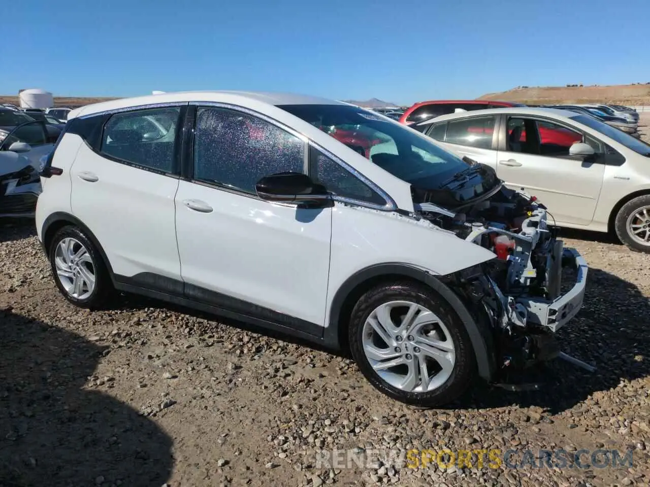 4 Photograph of a damaged car 1G1FW6S09N4101975 CHEVROLET BOLT 2022