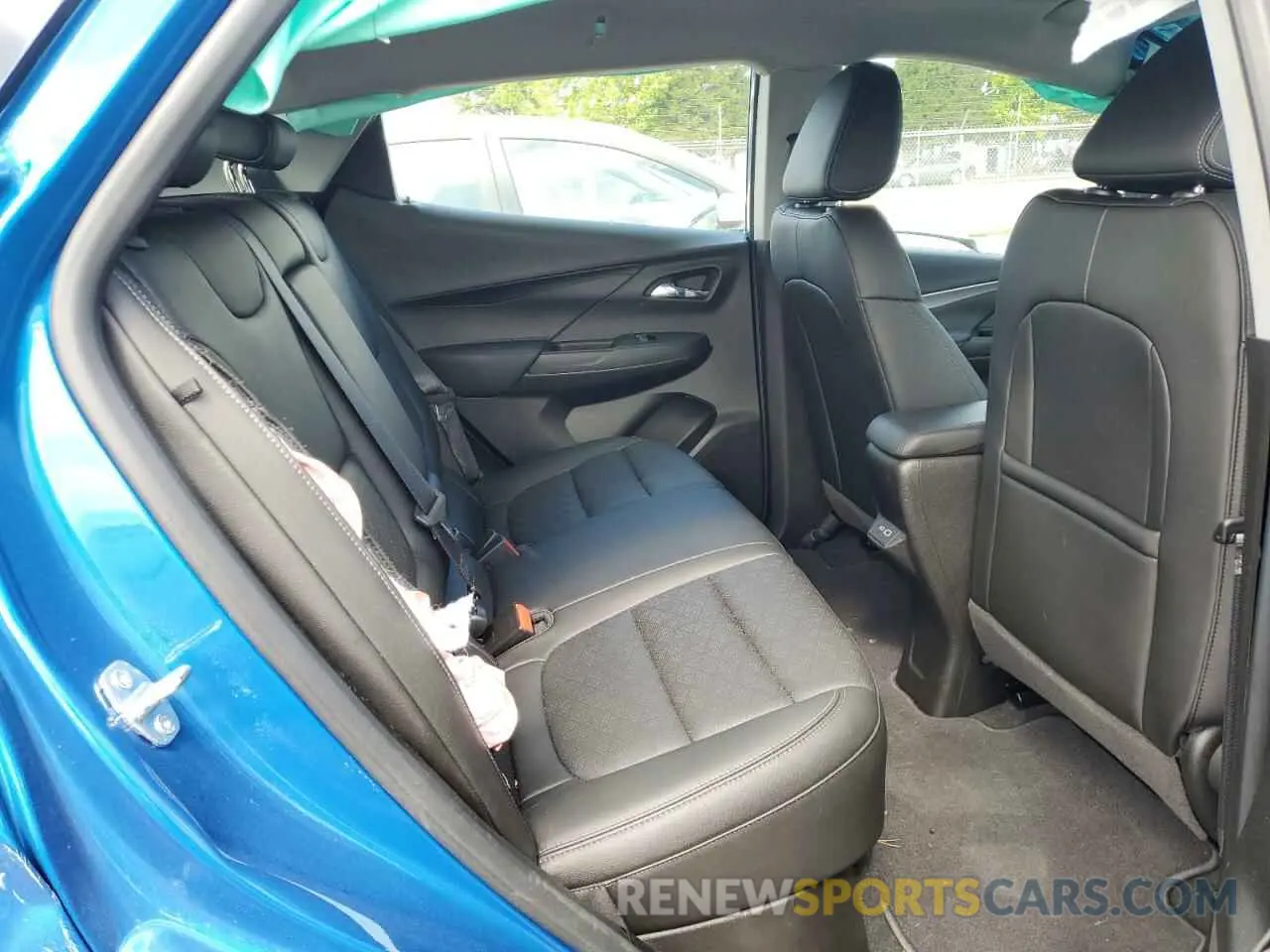 10 Photograph of a damaged car 1G1FX6S06N4102207 CHEVROLET BOLT 2022