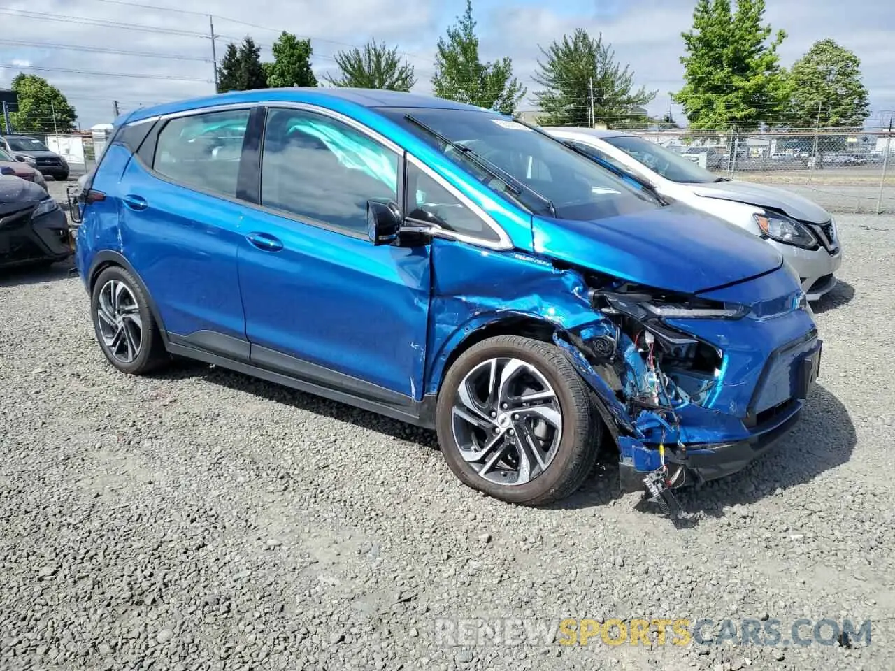 4 Photograph of a damaged car 1G1FX6S06N4102207 CHEVROLET BOLT 2022