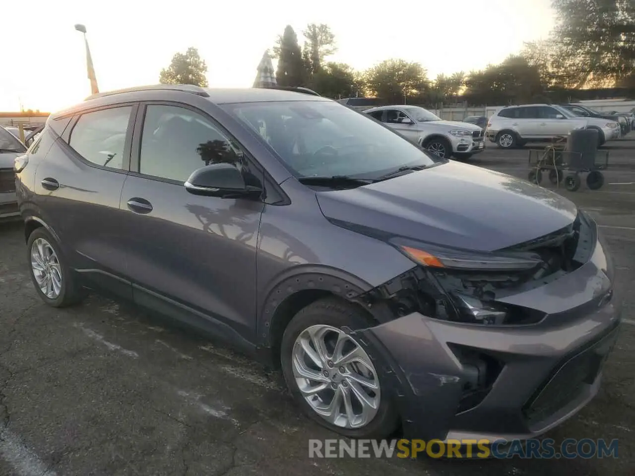 4 Photograph of a damaged car 1G1FY6S00N4119923 CHEVROLET BOLT 2022