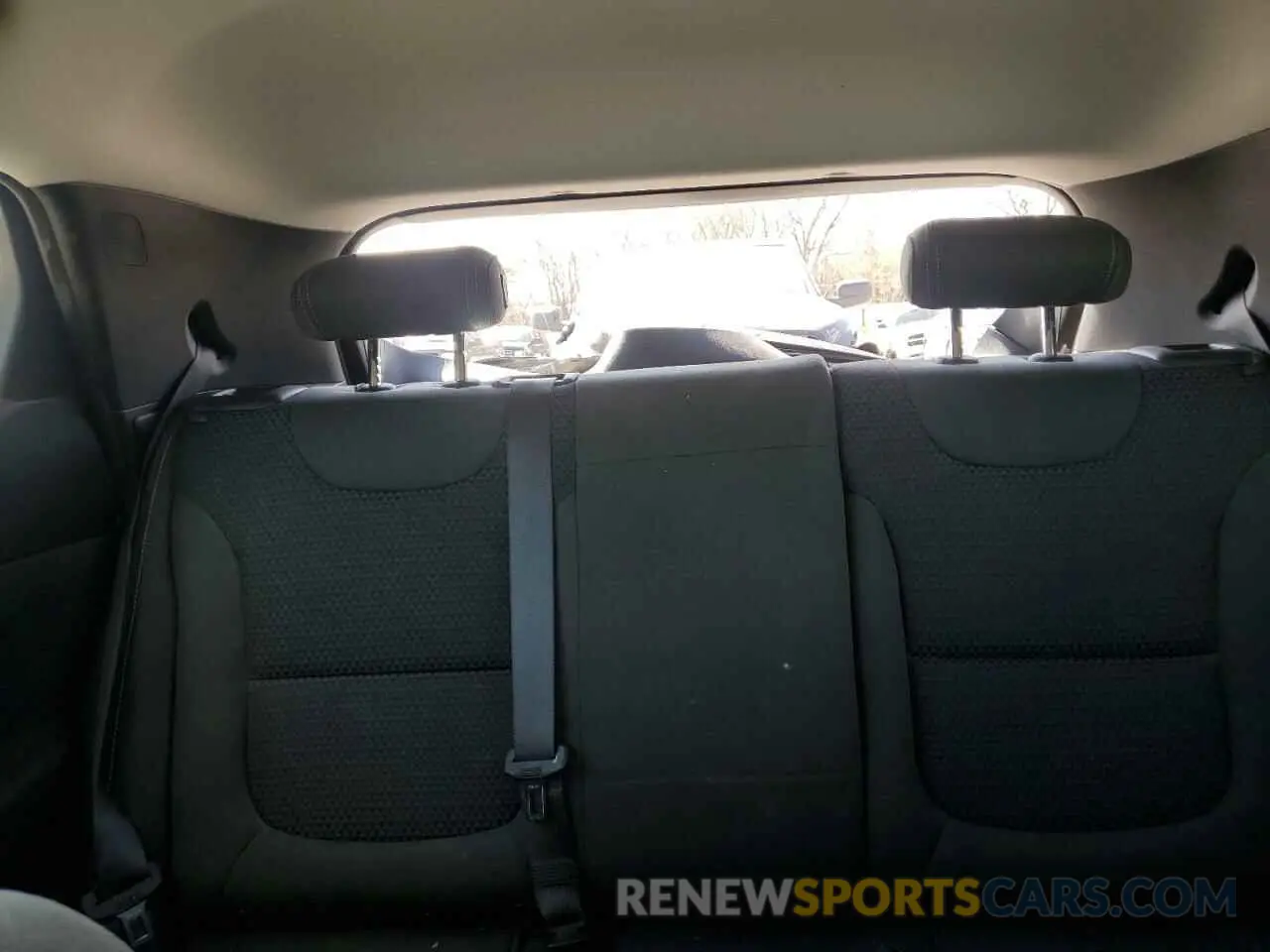 10 Photograph of a damaged car 1G1FY6S03N4132861 CHEVROLET BOLT 2022