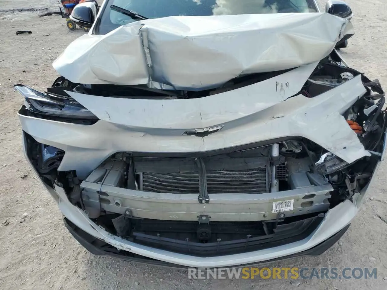 13 Photograph of a damaged car 1G1FY6S03N4132861 CHEVROLET BOLT 2022