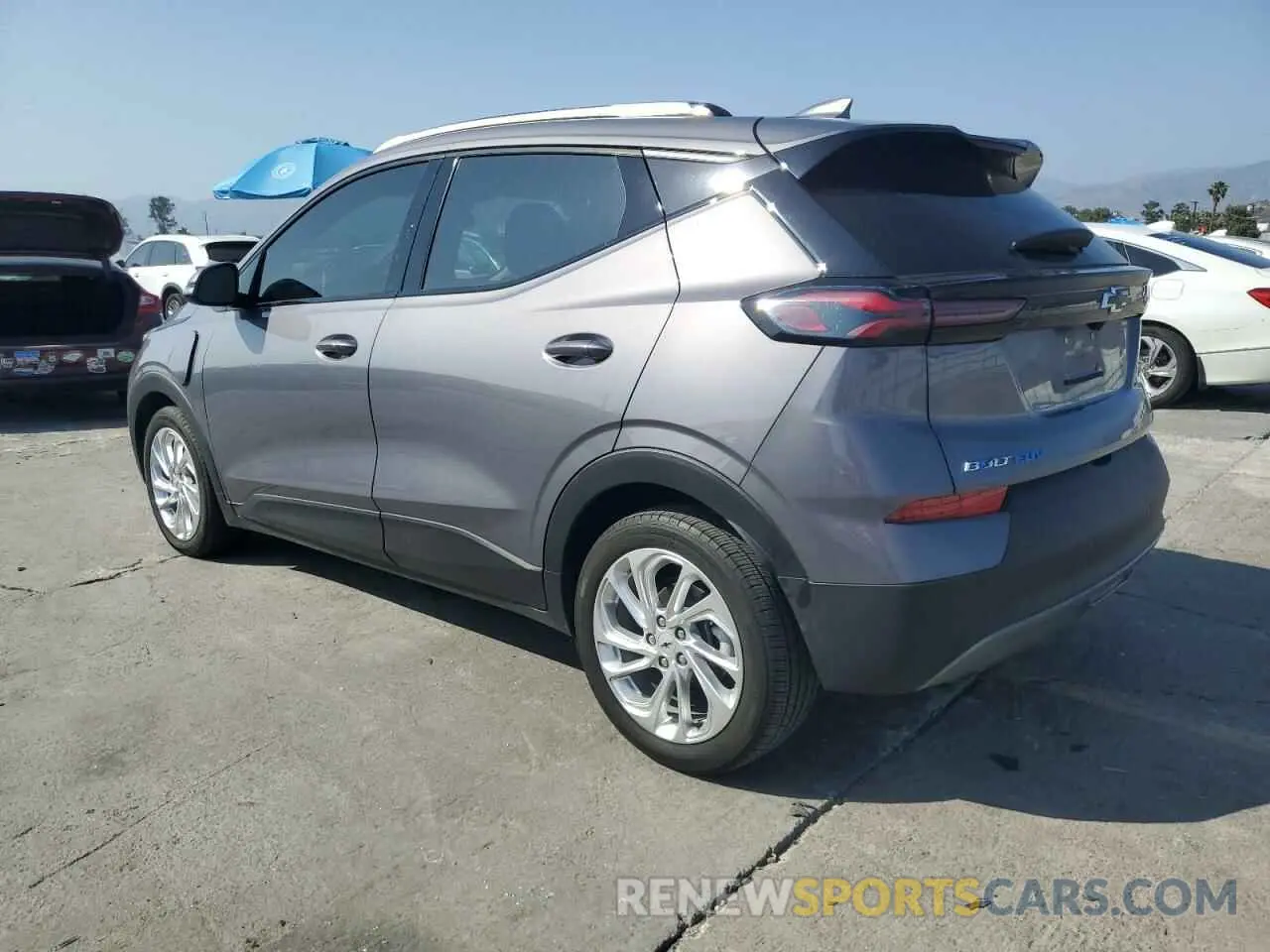 2 Photograph of a damaged car 1G1FY6S09N4120388 CHEVROLET BOLT 2022
