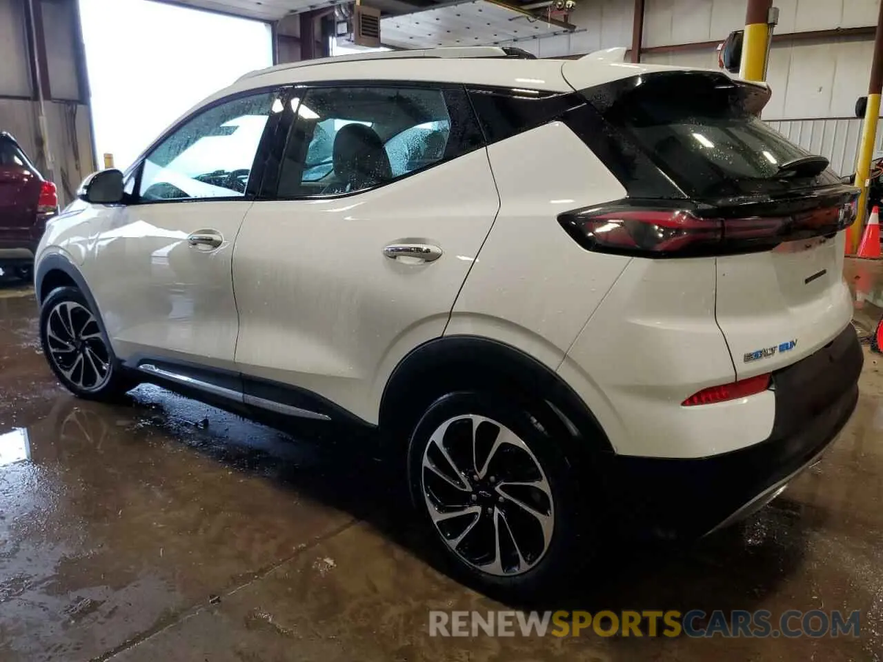 2 Photograph of a damaged car 1G1FZ6S02N4106197 CHEVROLET BOLT 2022