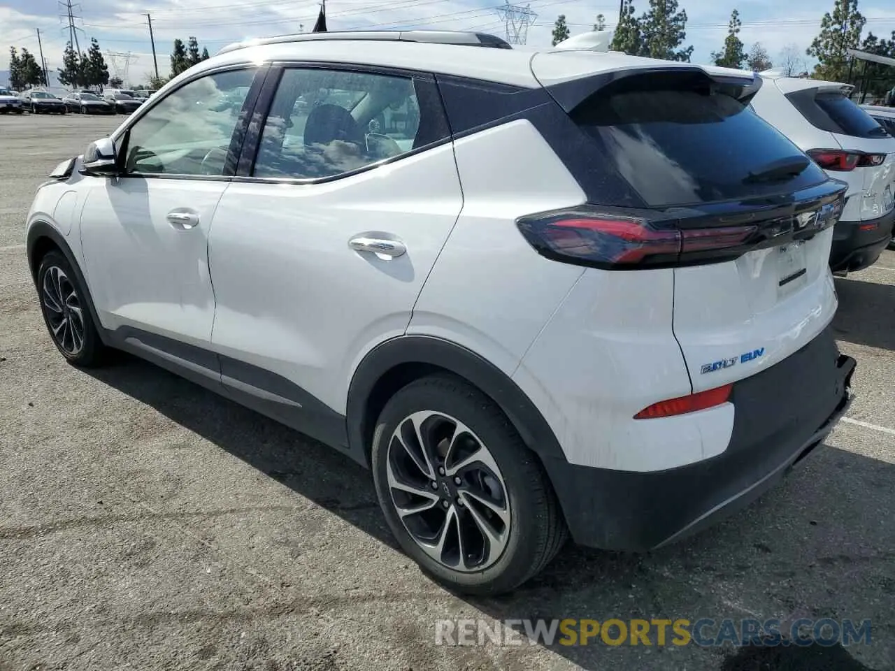 2 Photograph of a damaged car 1G1FZ6S05N4108106 CHEVROLET BOLT 2022