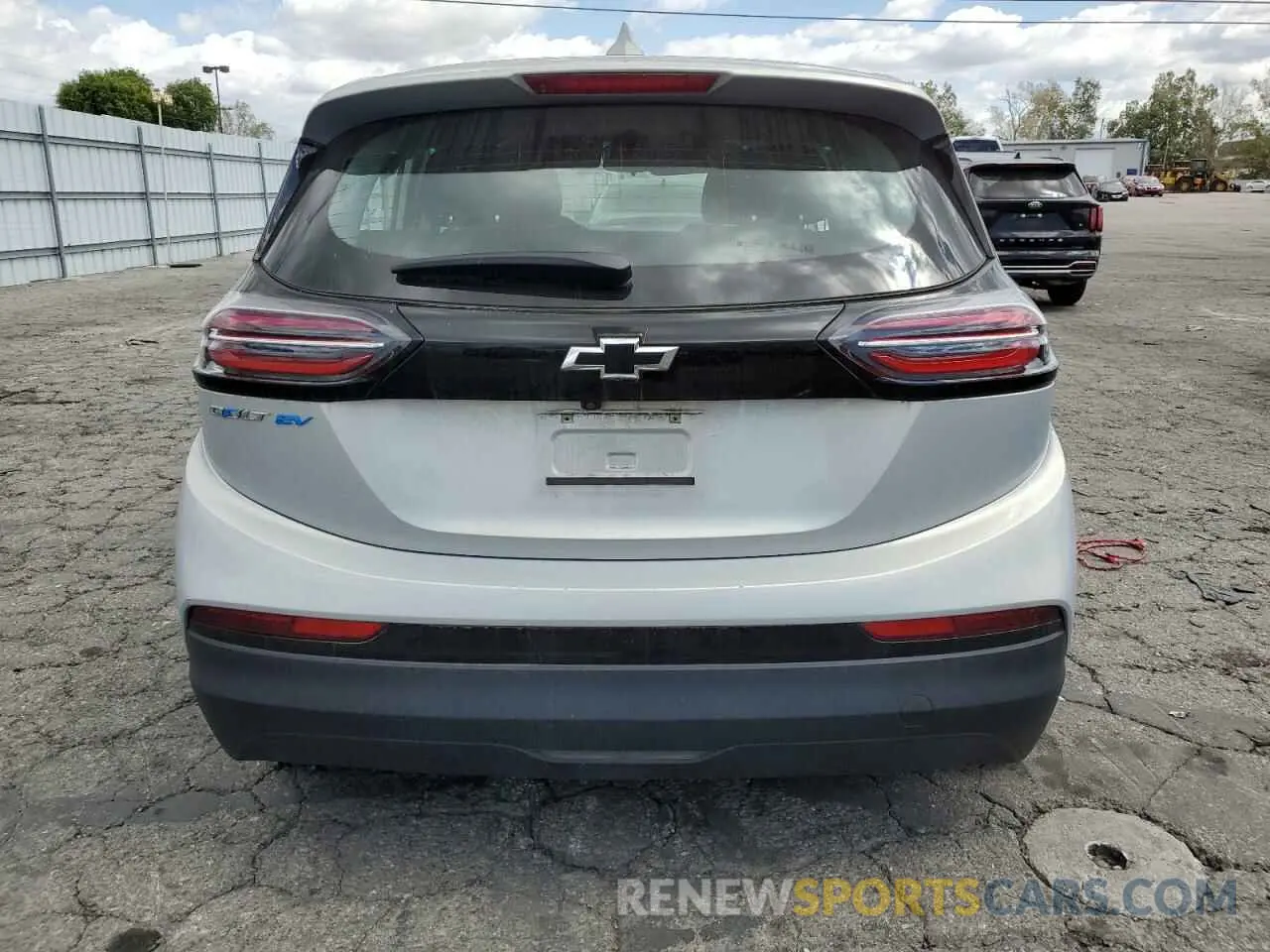 6 Photograph of a damaged car 1G1FW6S00P4115993 CHEVROLET BOLT 2023