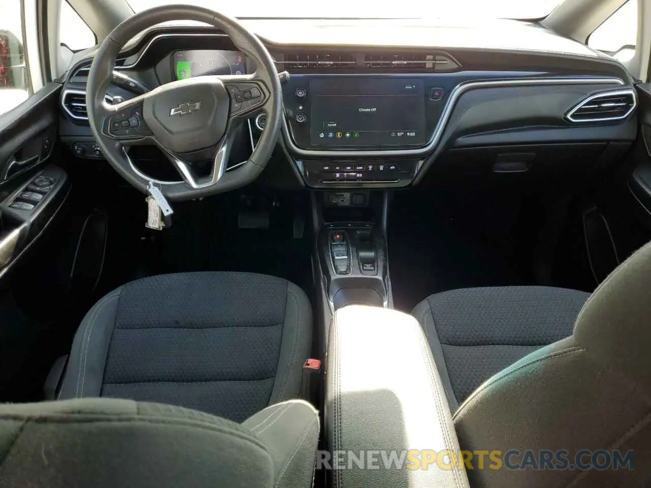 8 Photograph of a damaged car 1G1FW6S00P4179533 CHEVROLET BOLT 2023