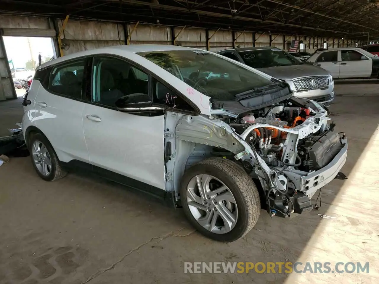 4 Photograph of a damaged car 1G1FW6S05P4147211 CHEVROLET BOLT 2023