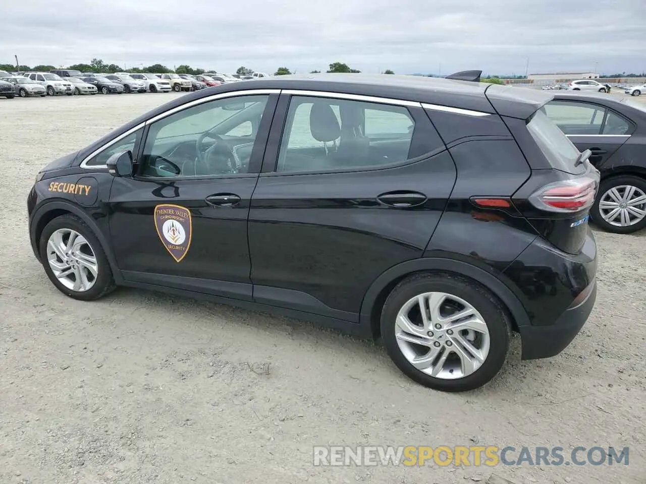 2 Photograph of a damaged car 1G1FW6S06P4168147 CHEVROLET BOLT 2023