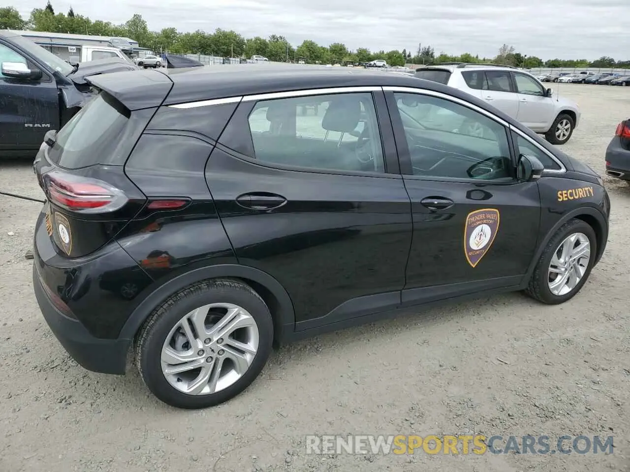 3 Photograph of a damaged car 1G1FW6S06P4168147 CHEVROLET BOLT 2023