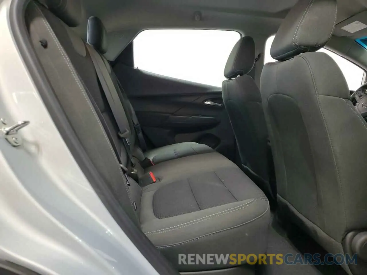 10 Photograph of a damaged car 1G1FW6S09P4200041 CHEVROLET BOLT 2023