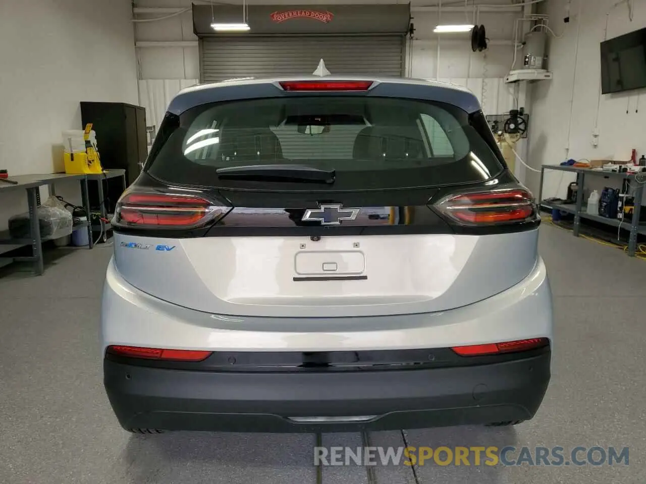 6 Photograph of a damaged car 1G1FW6S09P4200041 CHEVROLET BOLT 2023