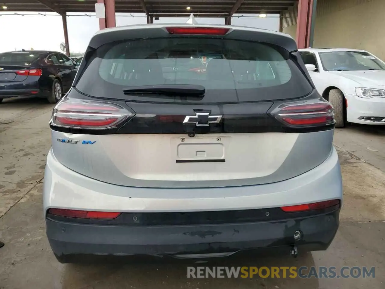 6 Photograph of a damaged car 1G1FX6S00P4183031 CHEVROLET BOLT 2023