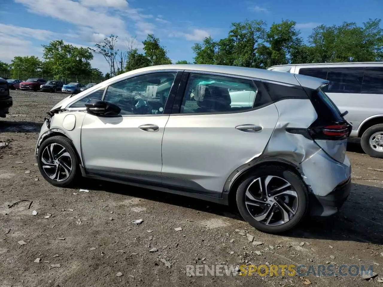 2 Photograph of a damaged car 1G1FX6S02P4190062 CHEVROLET BOLT 2023
