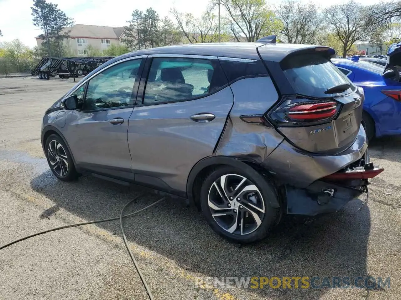 2 Photograph of a damaged car 1G1FX6S03P4191947 CHEVROLET BOLT 2023