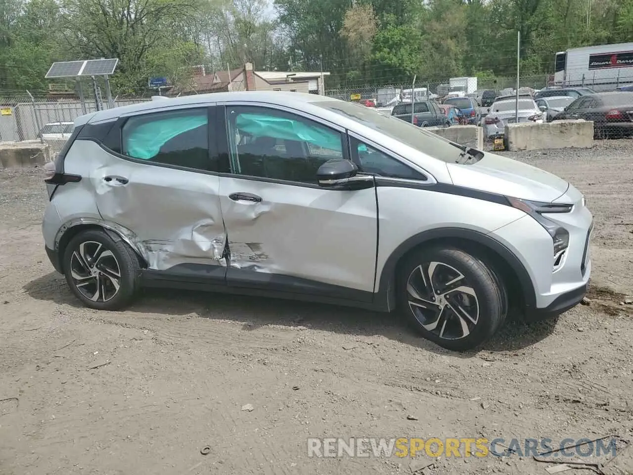 4 Photograph of a damaged car 1G1FX6S08P4190437 CHEVROLET BOLT 2023