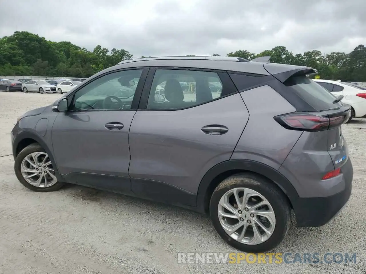 2 Photograph of a damaged car 1G1FY6S00P4130522 CHEVROLET BOLT 2023
