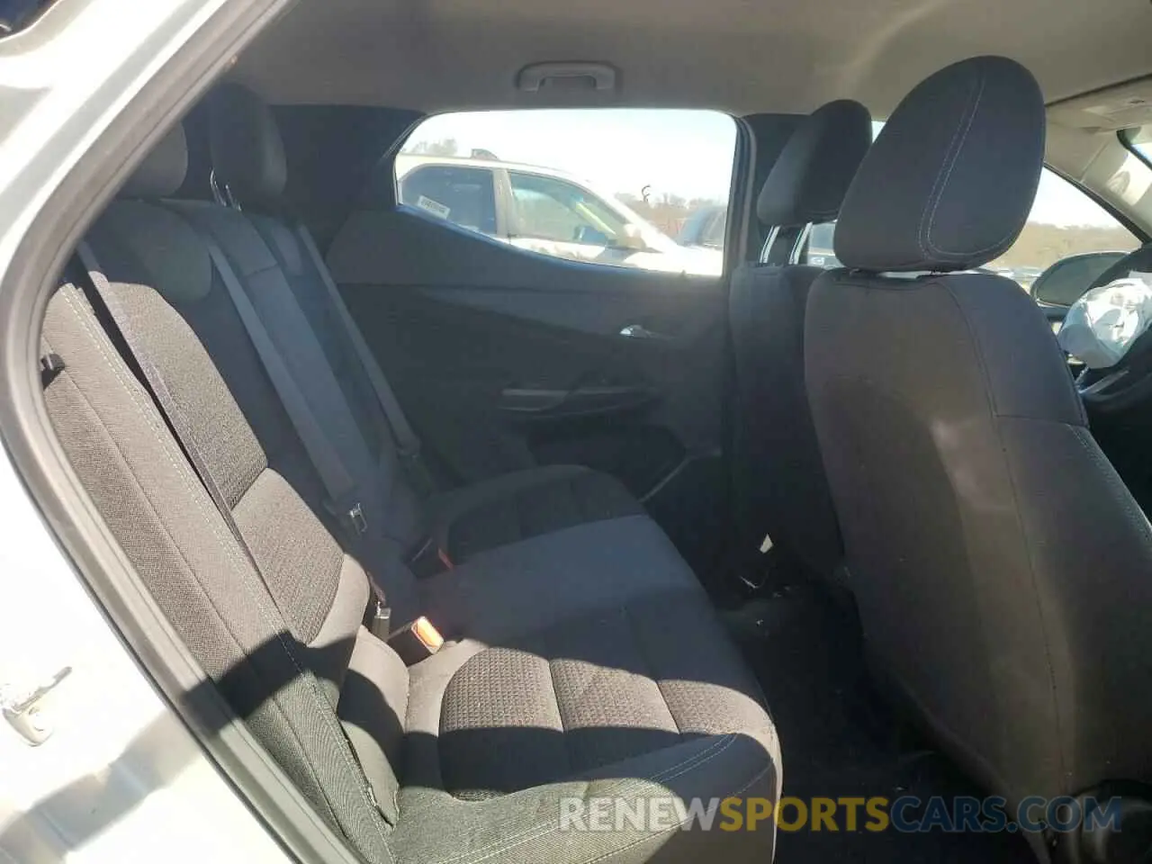 11 Photograph of a damaged car 1G1FY6S00P4197248 CHEVROLET BOLT 2023