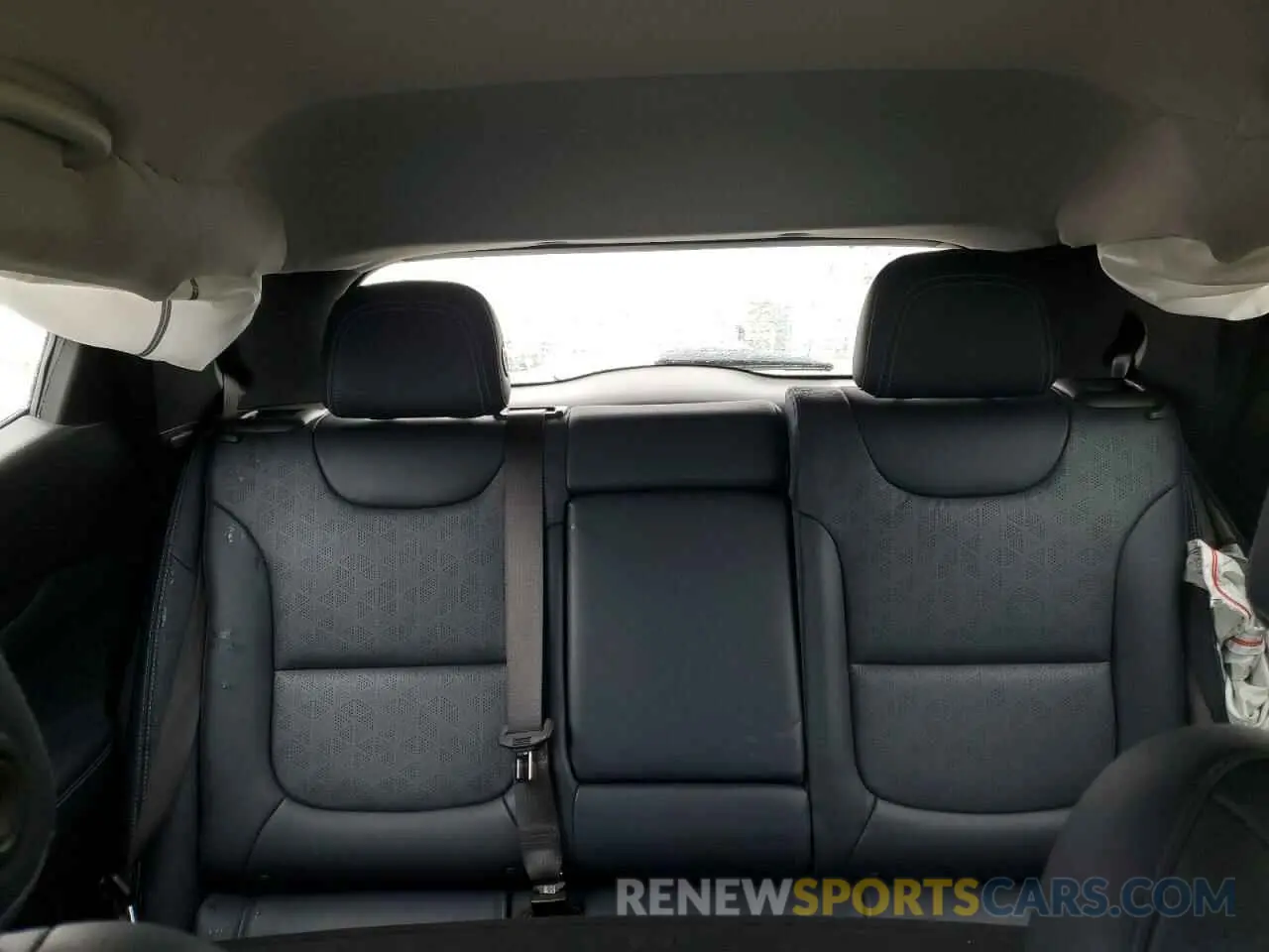 10 Photograph of a damaged car 1G1FY6S01P4177753 CHEVROLET BOLT 2023