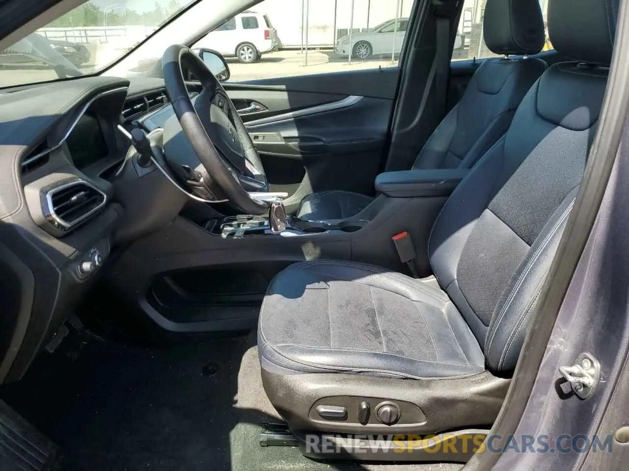 7 Photograph of a damaged car 1G1FY6S02P4154868 CHEVROLET BOLT 2023