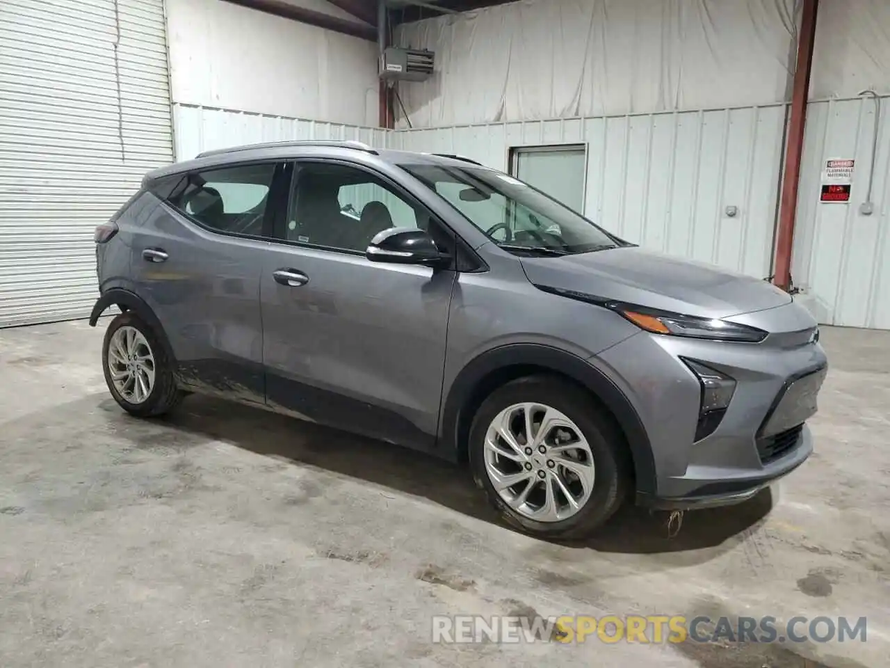 4 Photograph of a damaged car 1G1FY6S02P4197767 CHEVROLET BOLT 2023